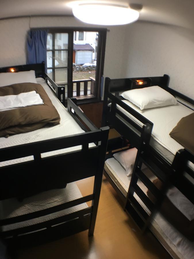 Mt Hakuba Backpackers Hostel Exteriör bild