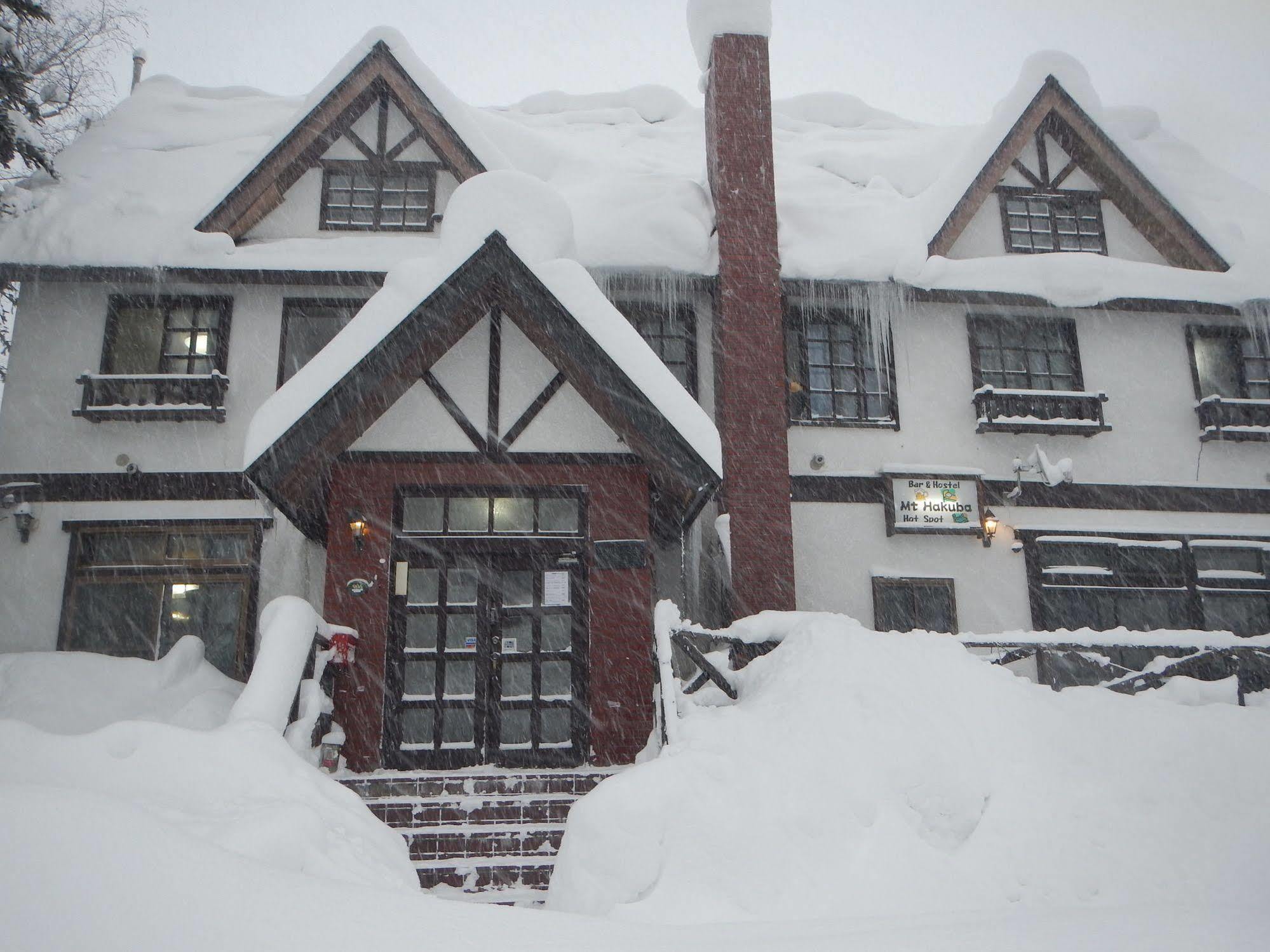Mt Hakuba Backpackers Hostel Exteriör bild